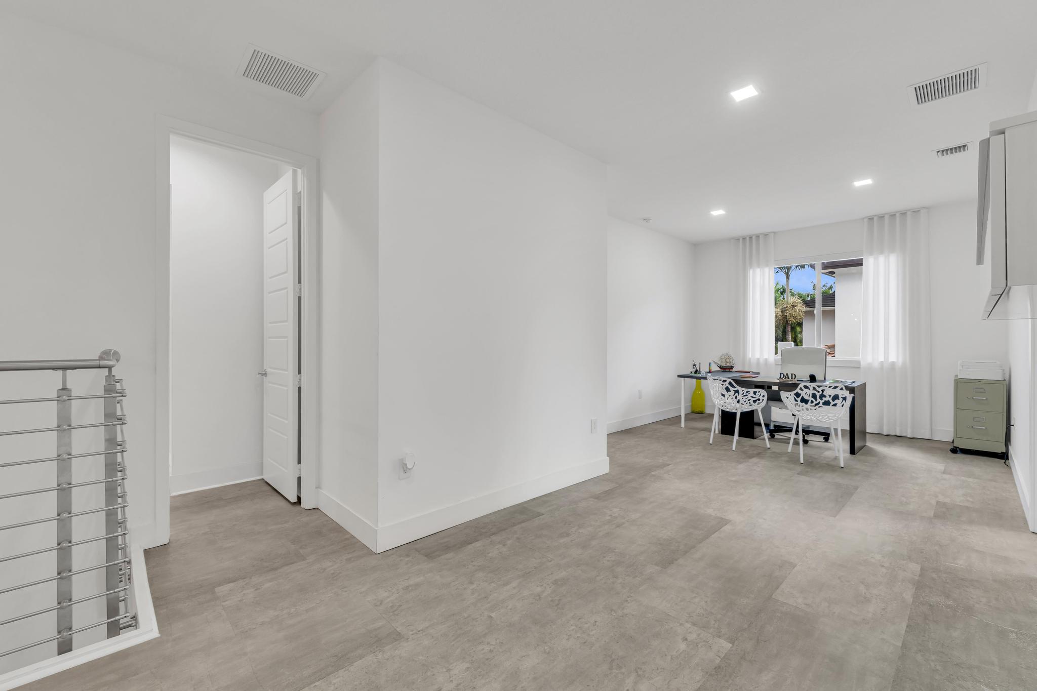 Single-family home for sale in Venetian Parc Miami casa unifamiliar en venta en Venetian Parc Richmond West